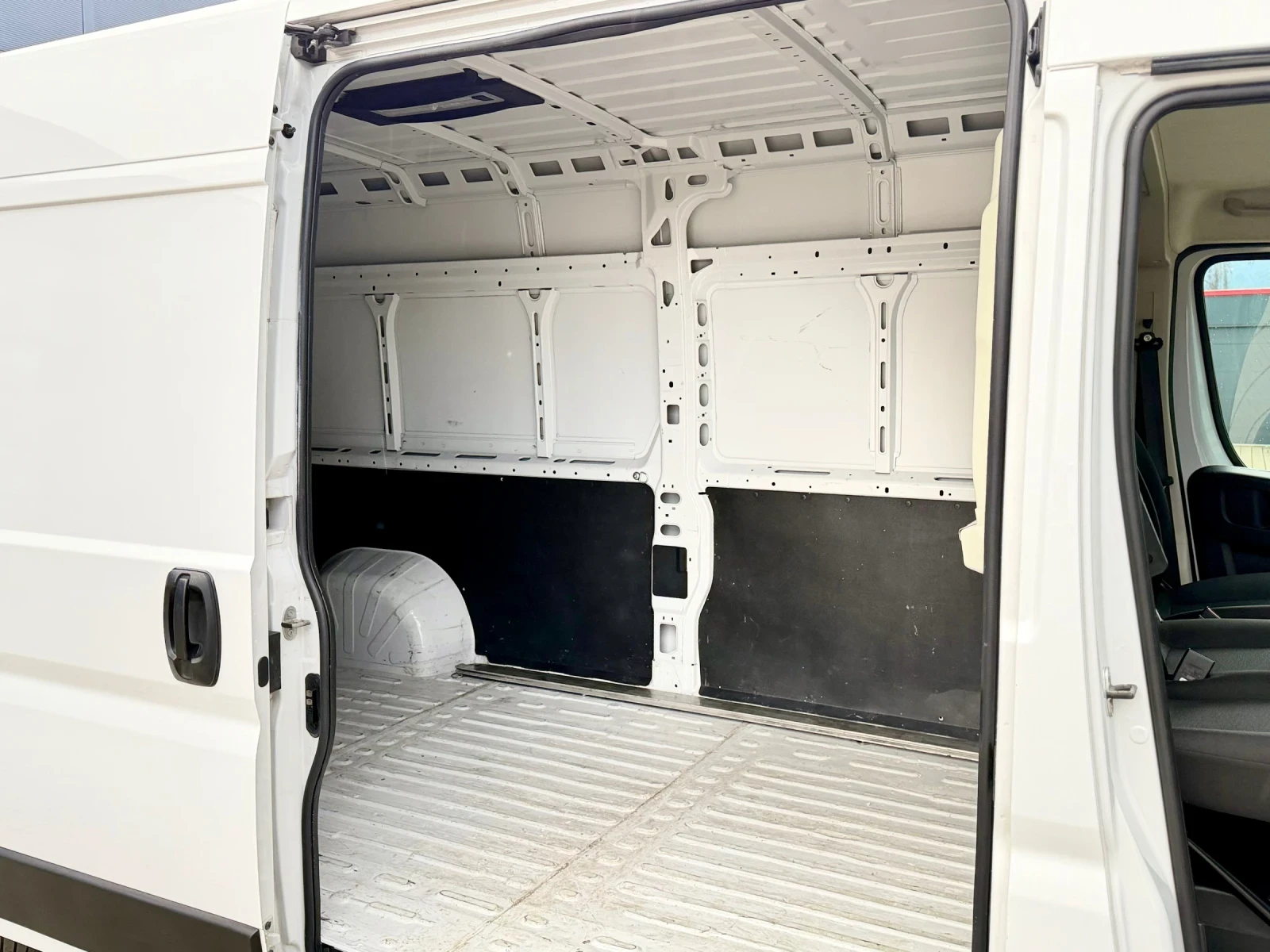 Fiat Ducato 2.2 D 140 к.с   * Макси*   * Климатик* , снимка 13 - Бусове и автобуси - 54577894