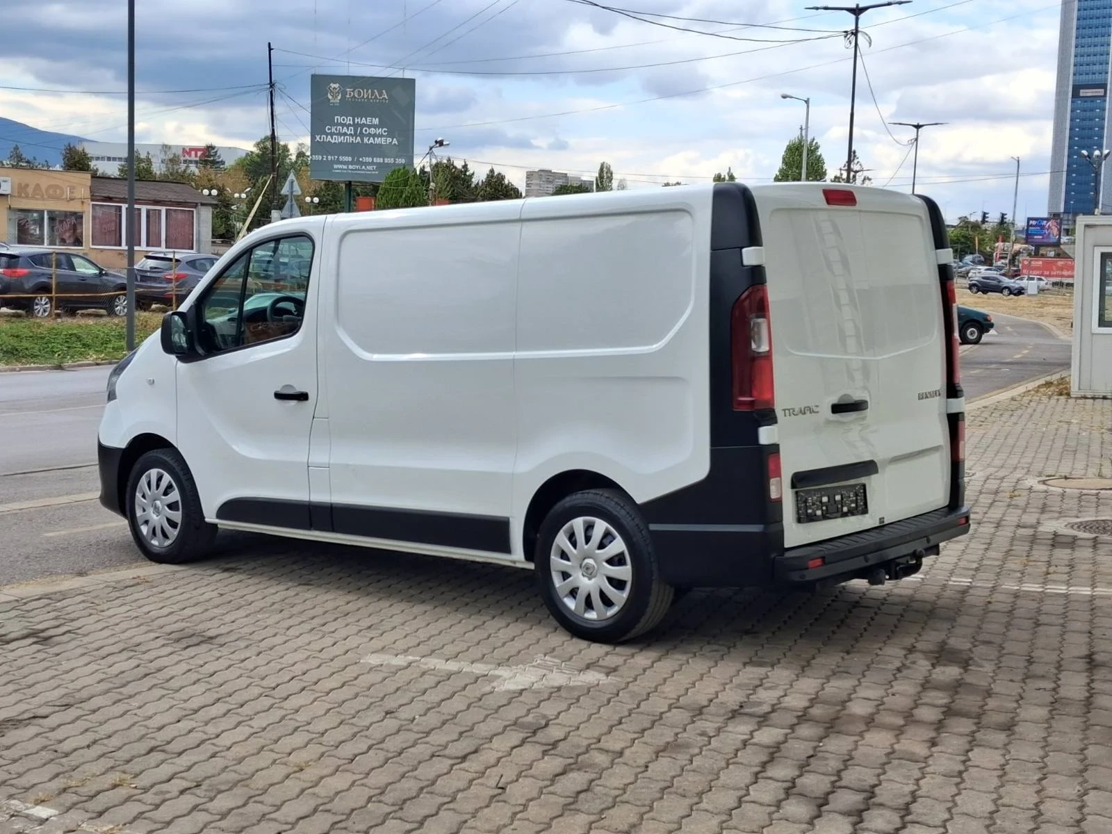 Renault Trafic 1.6dci Bi Turbo 141000km, снимка 4 - Бусове и автобуси - 56272687