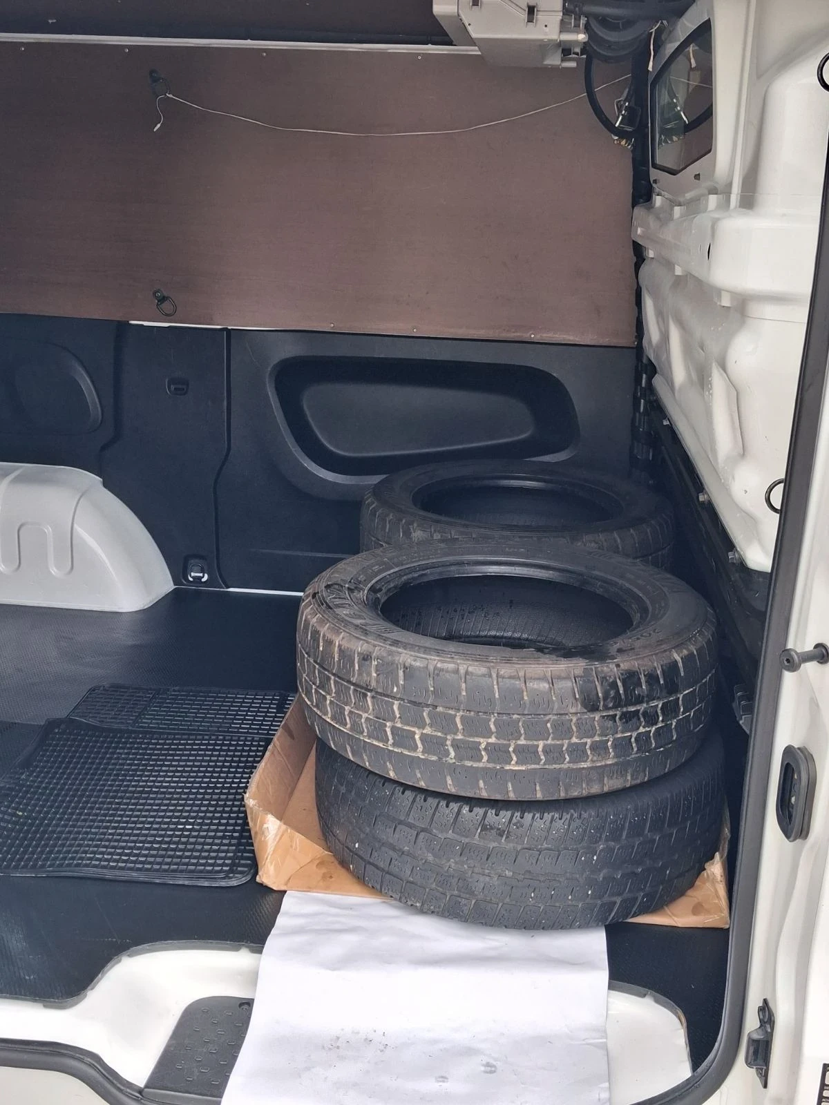 Renault Trafic 1.6dci Bi Turbo 141000km, снимка 9 - Бусове и автобуси - 56272687