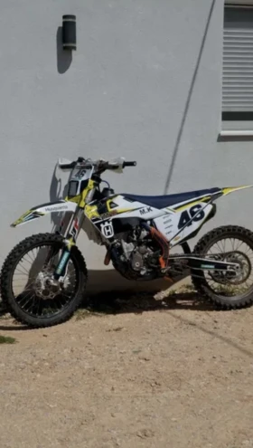 Обява за продажба на Husqvarna 250 режими стартер регистрация ~9 000 лв. - изображение 1