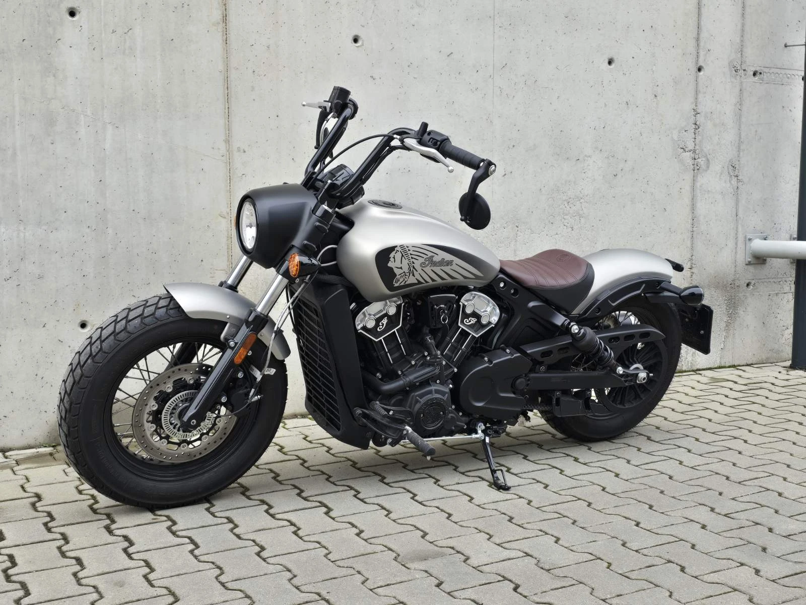 Indian Scout bobber twenty 2024 - изображение 2