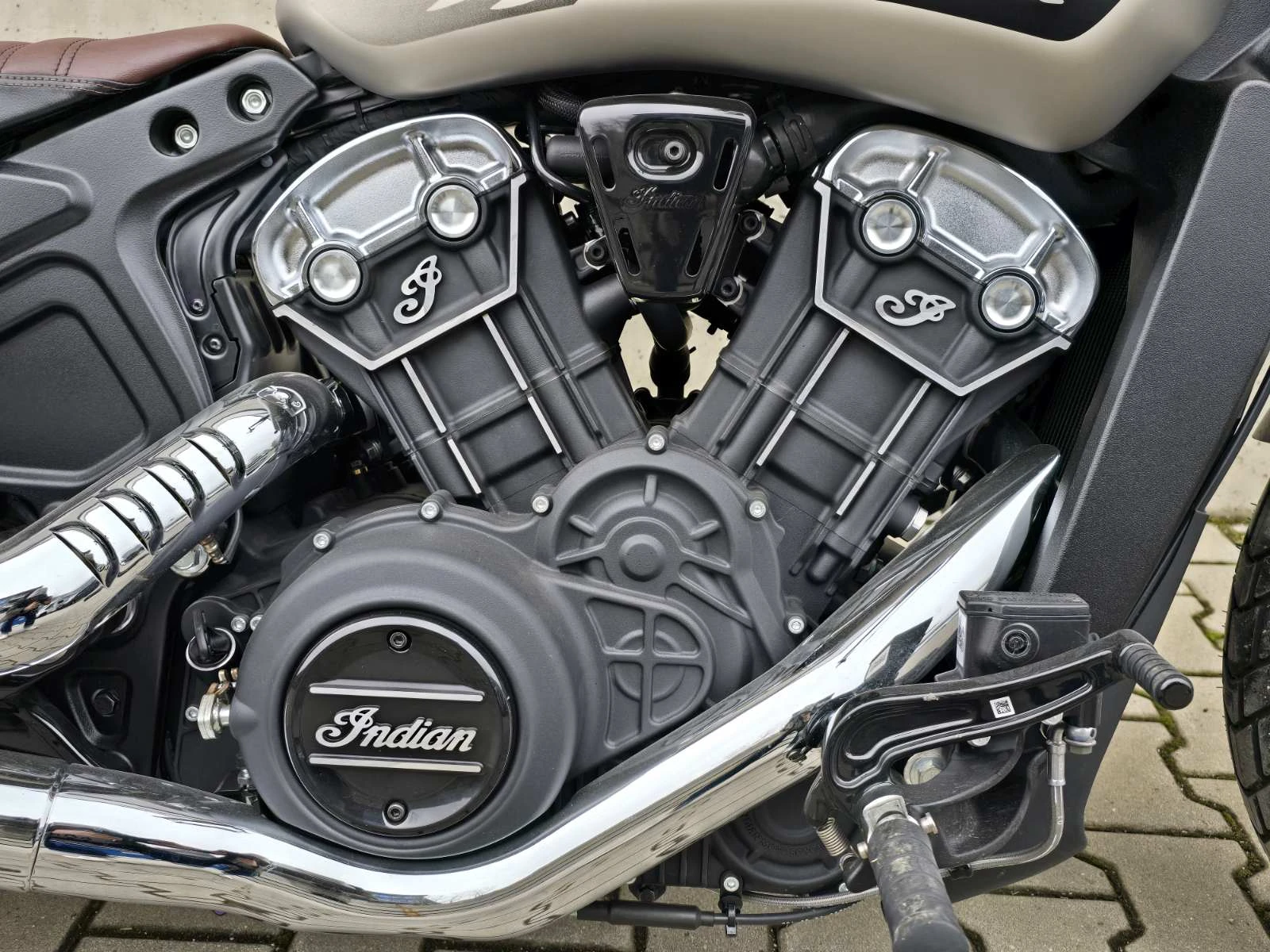 Indian Scout bobber twenty 2024 - изображение 9