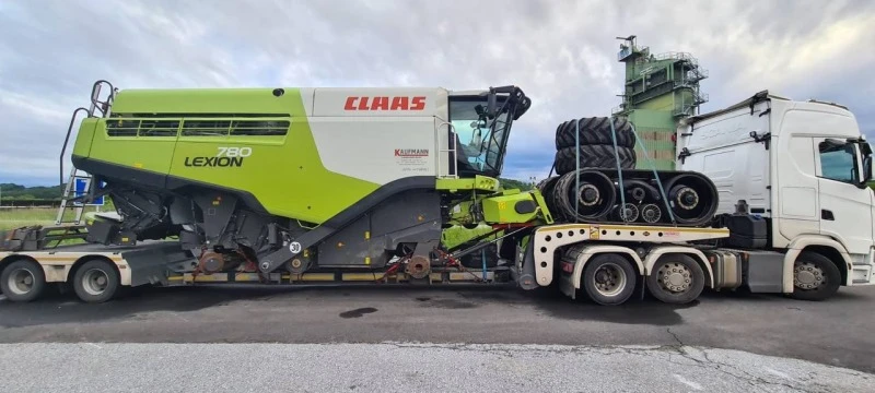 Комбайн Claas lexion 780tt, снимка 11 - Селскостопанска техника - 44083477