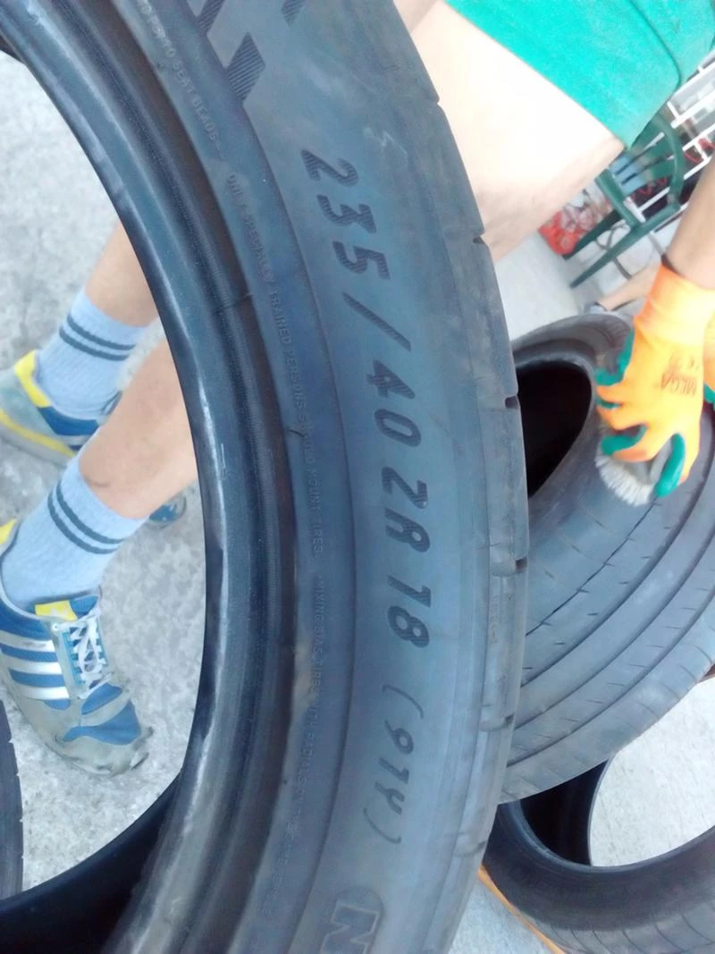 Гуми Летни 235/40R18, снимка 6 - Гуми и джанти - 18570828