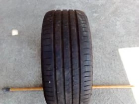      235/45R17
