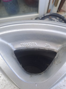 Джанти за Toyota Land cruiser, снимка 3 - Гуми и джанти - 46245800