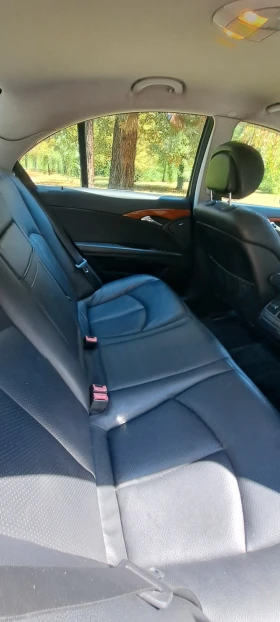 Mercedes-Benz E 200, снимка 7