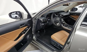 Lexus IS 300 * KEYLESS* КОЖА* ПОДГРЕВ* ШИБИДАХ* КАМЕРА* , снимка 8