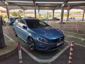 Volvo V60  R Design Plug-in Hybrid , снимка 17
