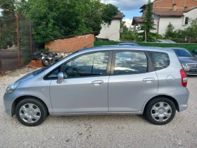 Honda Jazz 1.3i климатик  - 2300 € / 4498.41 лв. - 28374617 2