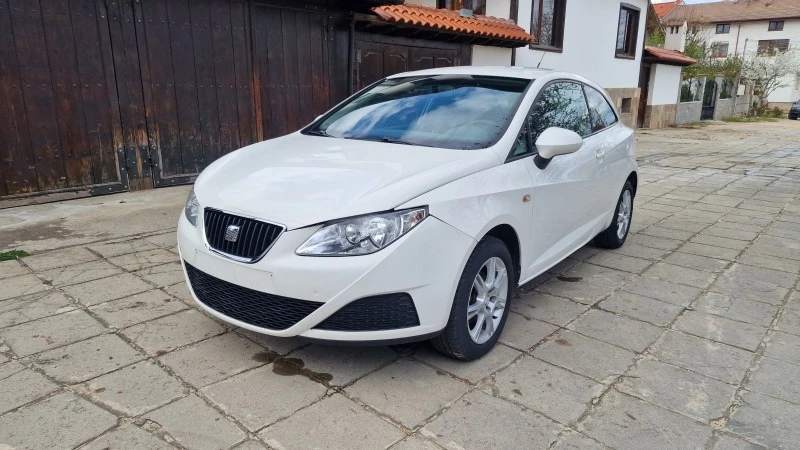 Seat Ibiza, снимка 1 - Автомобили и джипове - 47850593