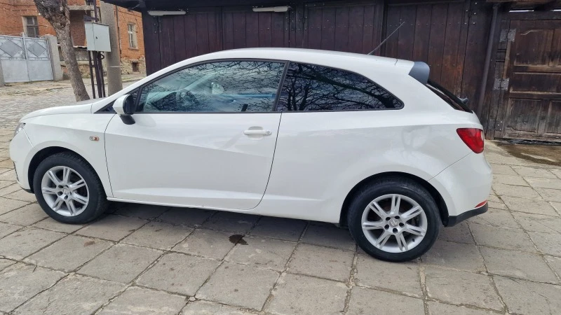 Seat Ibiza, снимка 13 - Автомобили и джипове - 47850593