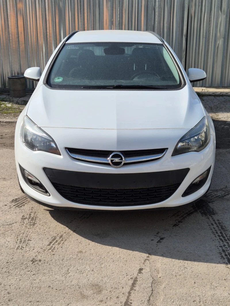 Opel Astra, снимка 1 - Автомобили и джипове - 47224698