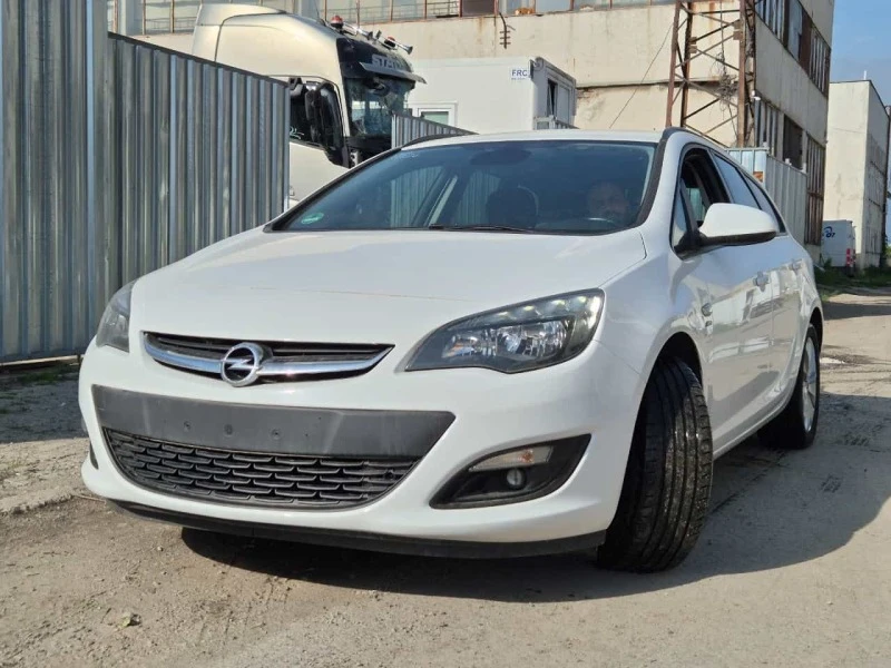 Opel Astra, снимка 5 - Автомобили и джипове - 47224698