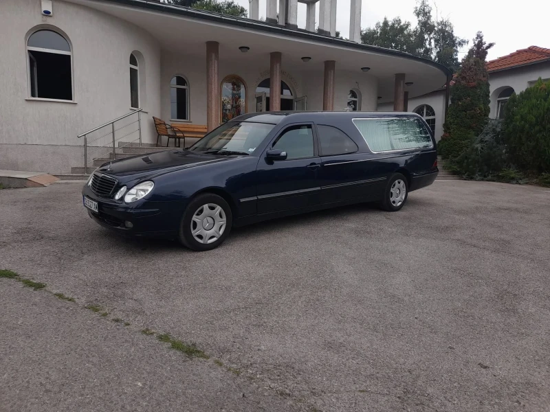 Mercedes-Benz E 270 Roberto Cantineli , снимка 2 - Автомобили и джипове - 52079855