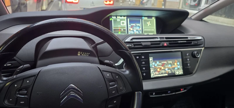 Citroen C4 Picasso Grand 7 места, снимка 12 - Автомобили и джипове - 52505945