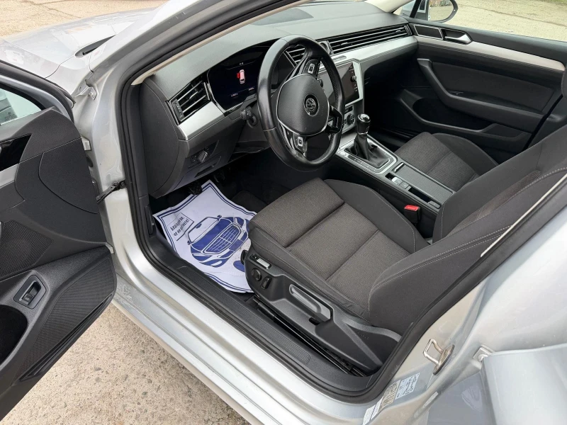 VW Passat 2.0 TDI R Line, снимка 10 - Автомобили и джипове - 52906182