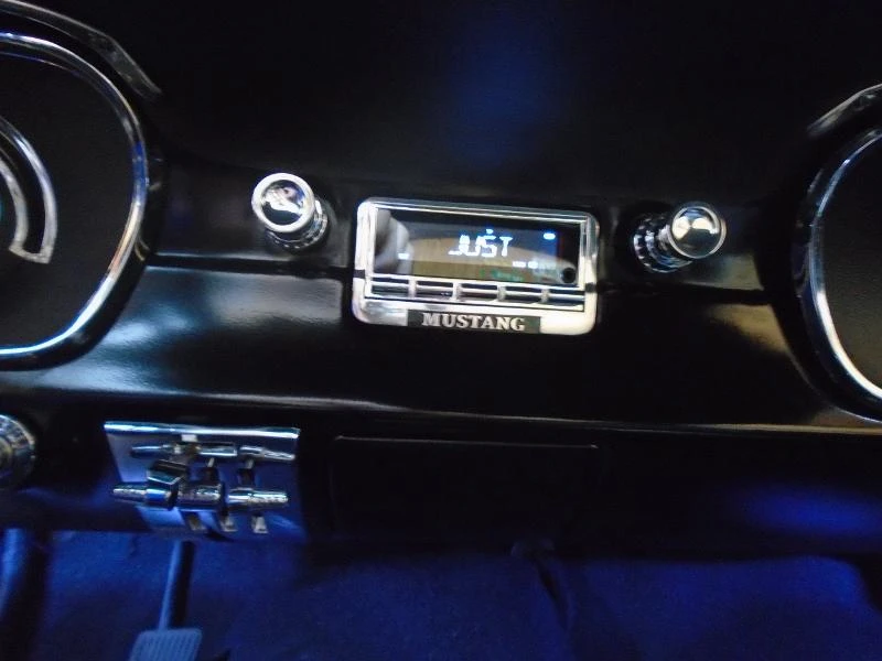 Ford Mustang, снимка 12 - Автомобили и джипове - 53924099