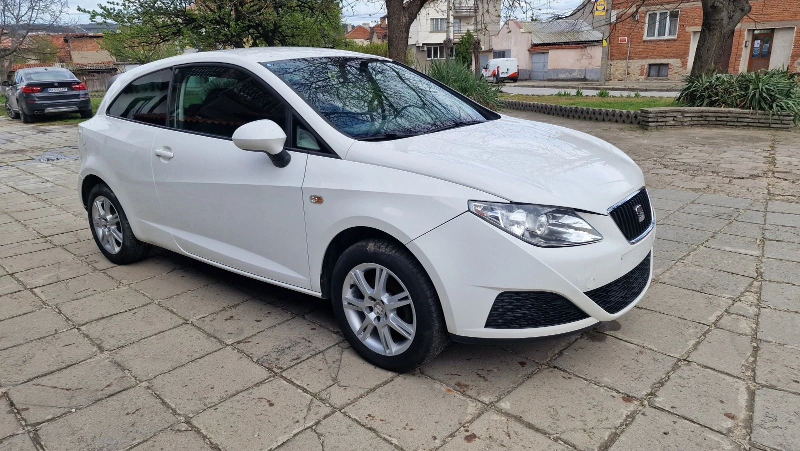 Seat Ibiza  - изображение 5