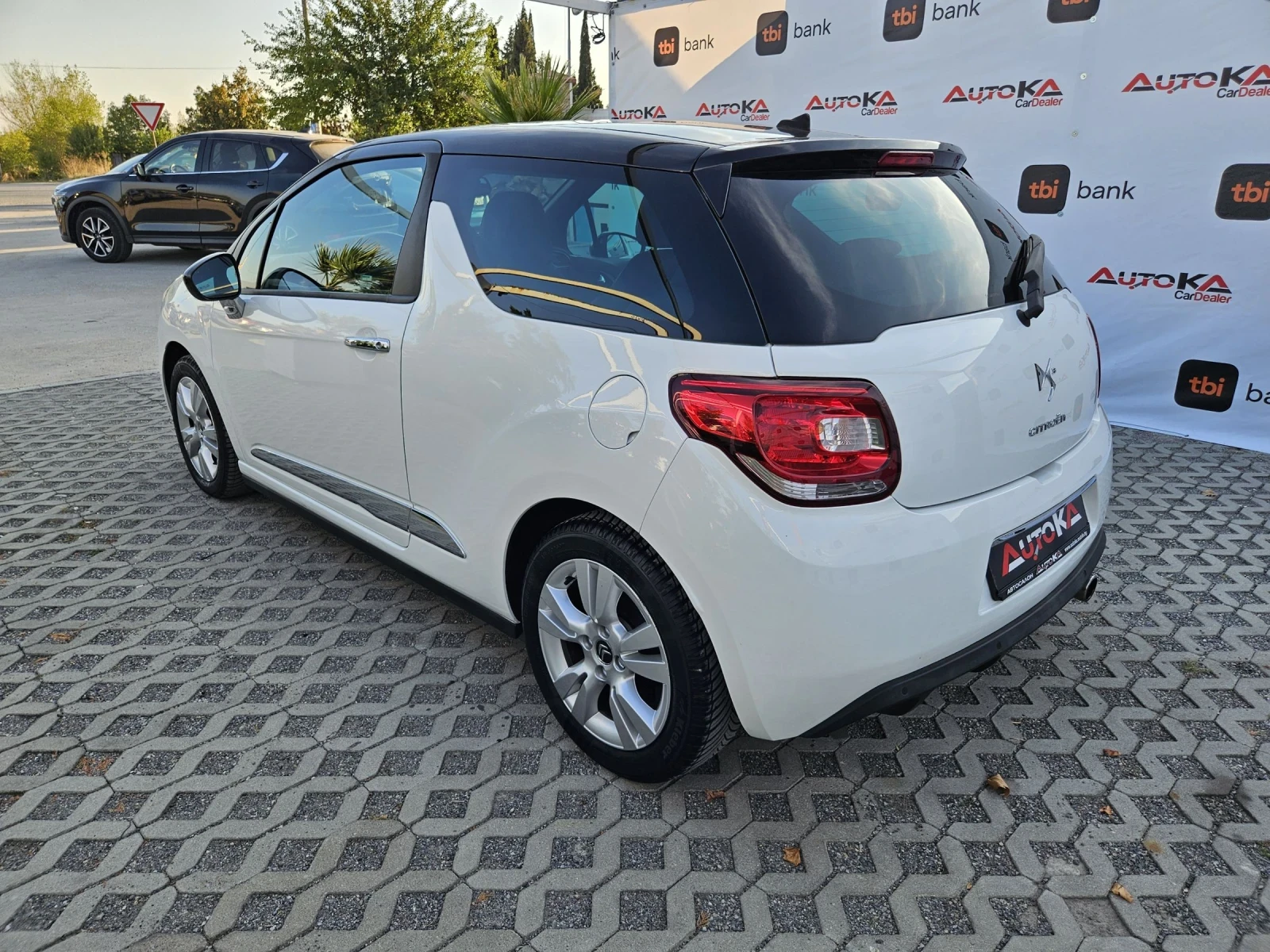 Citroen DS3 1.2i-82kc= 147.000km= КЛИМАТРОНИК= АВТОПИЛОТ - изображение 5