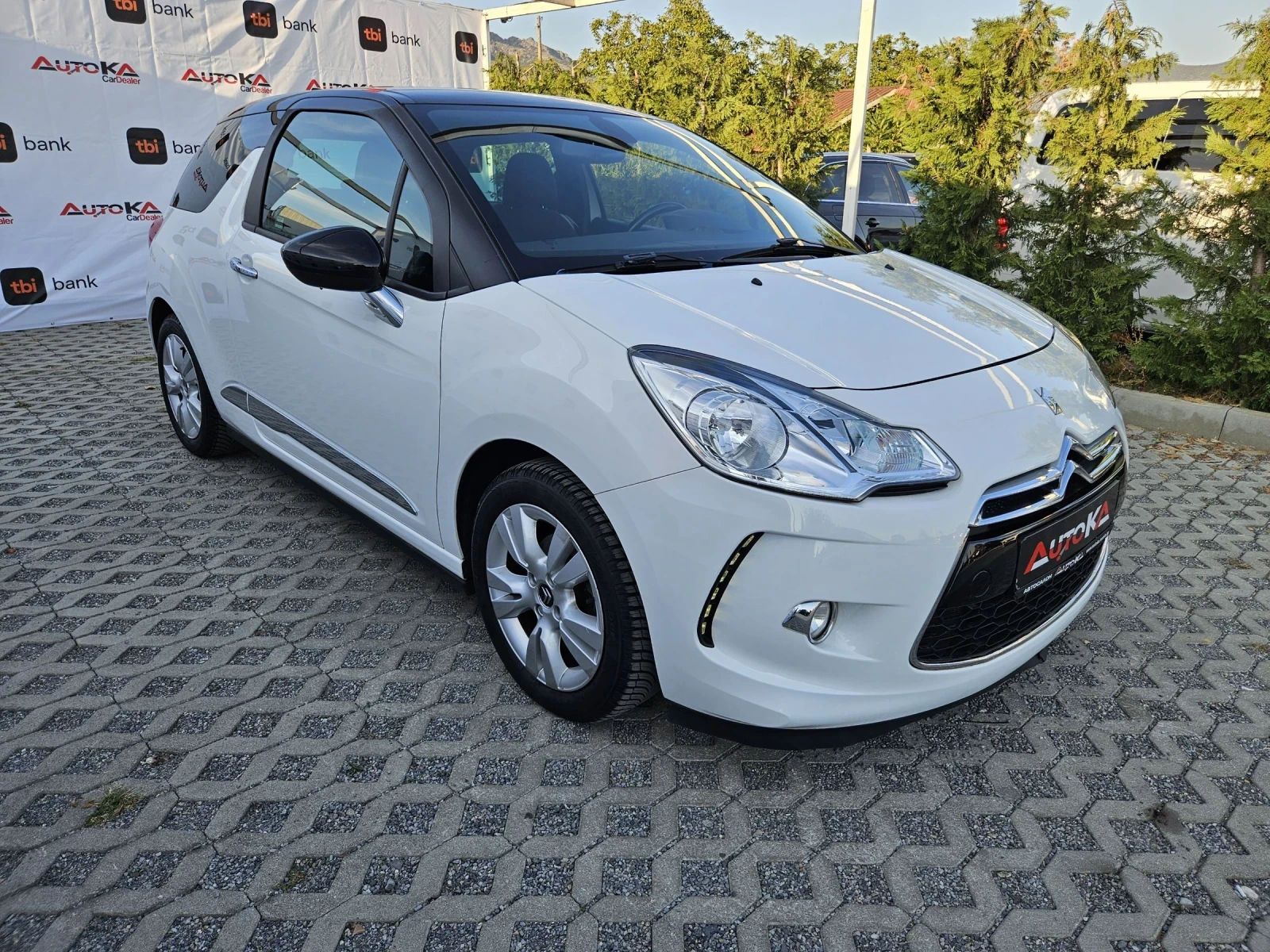 Citroen DS3 1.2i-82kc= 147.000km= КЛИМАТРОНИК= АВТОПИЛОТ - изображение 2