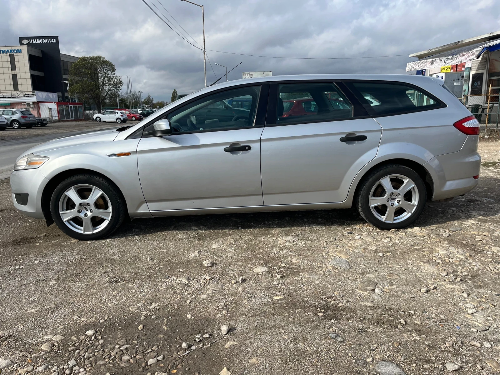 Ford Mondeo 2.0i-16v DURATEC - изображение 7