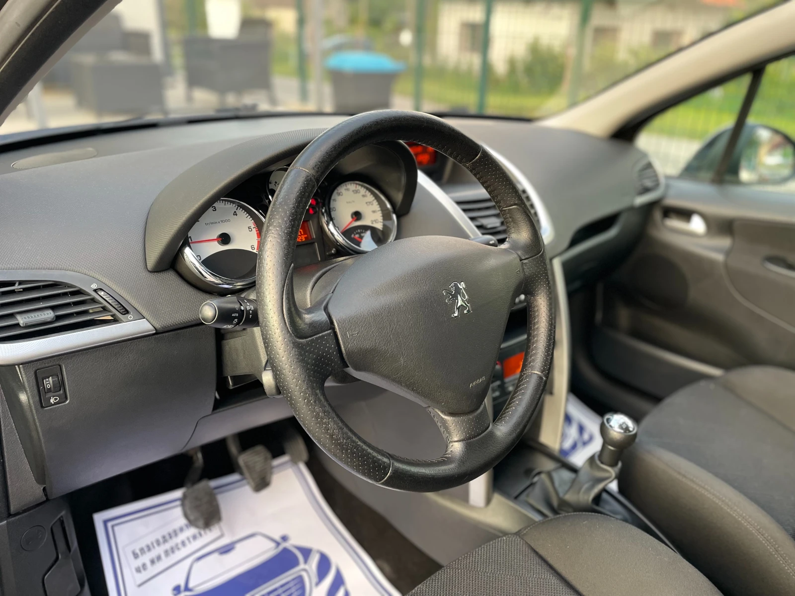 Peugeot 207 SW* 1.6HDI* 90кс* КЛИМАТРОНИК* ПАНОРАМА - изображение 10