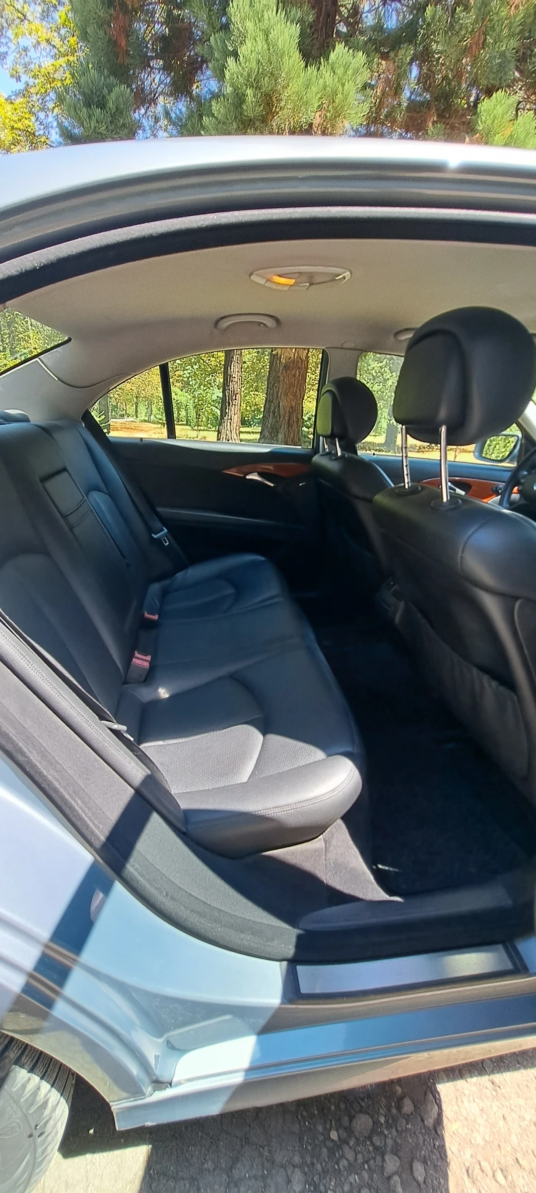 Mercedes-Benz E 200 | Mobile.bg — изображение 12