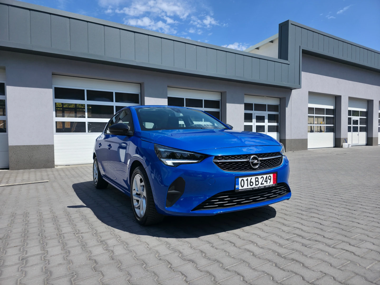 Opel Corsa 1.2Turbo Euro6d - изображение 2