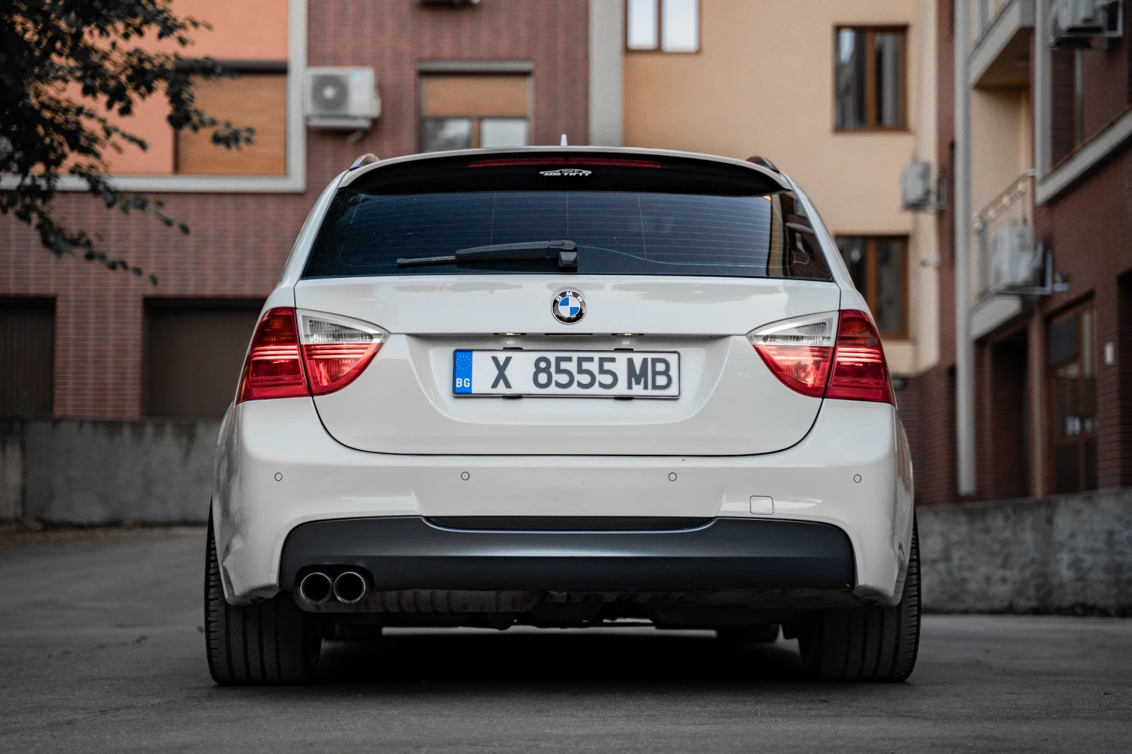 BMW 330  - изображение 6