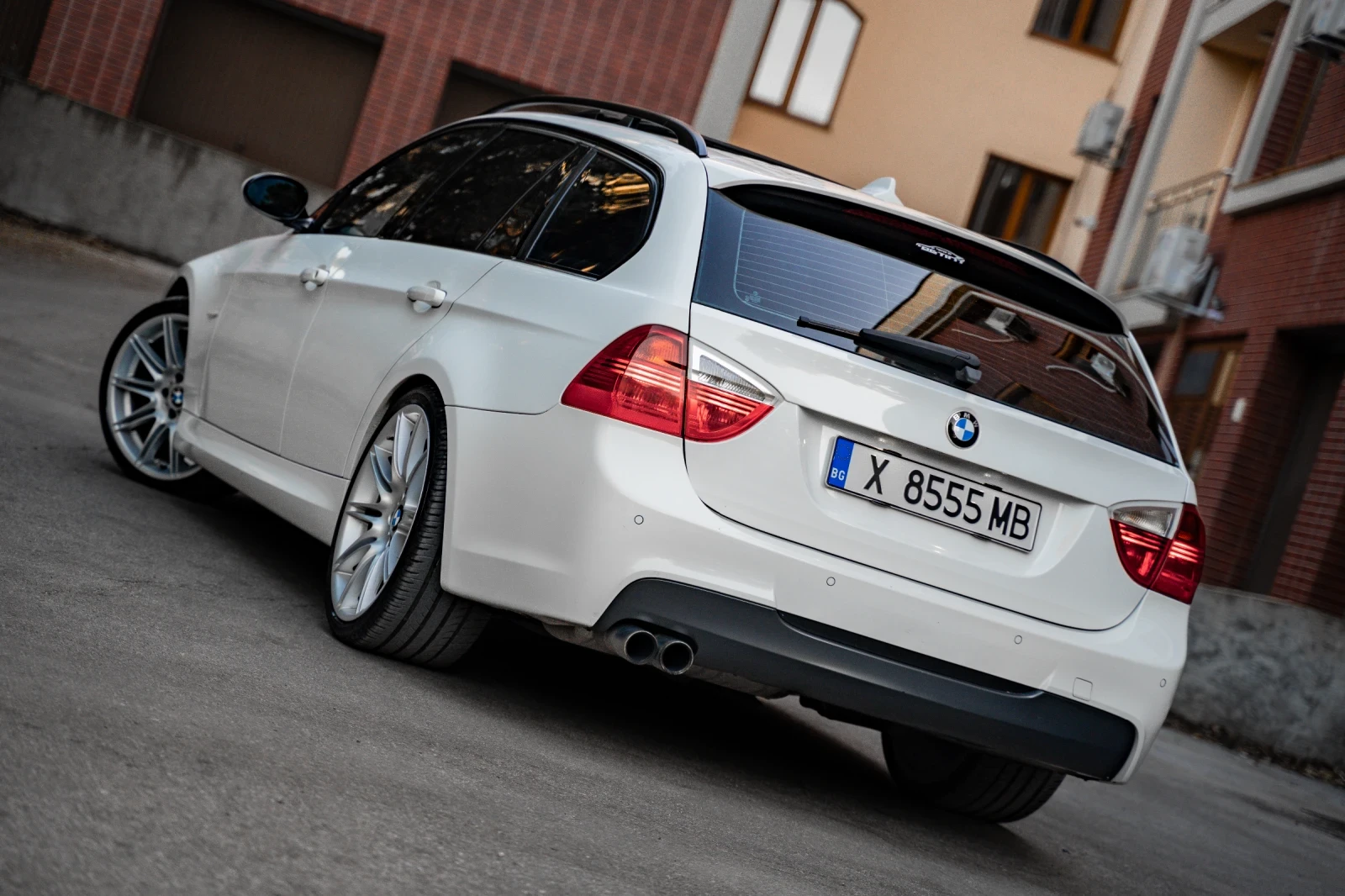 BMW 330  - изображение 5