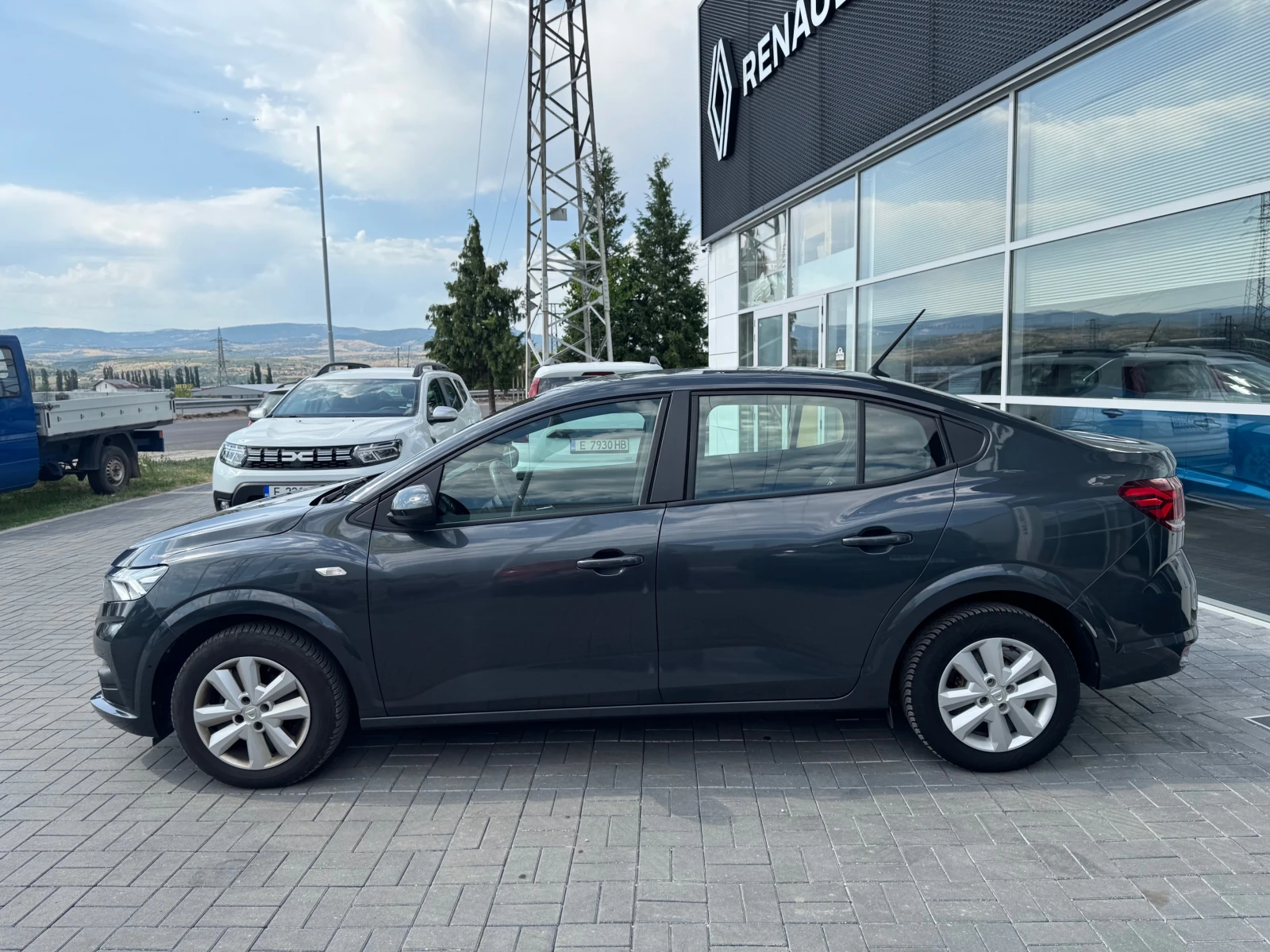 Dacia Logan 1.0TCe/100к.с/ECo-G - изображение 7