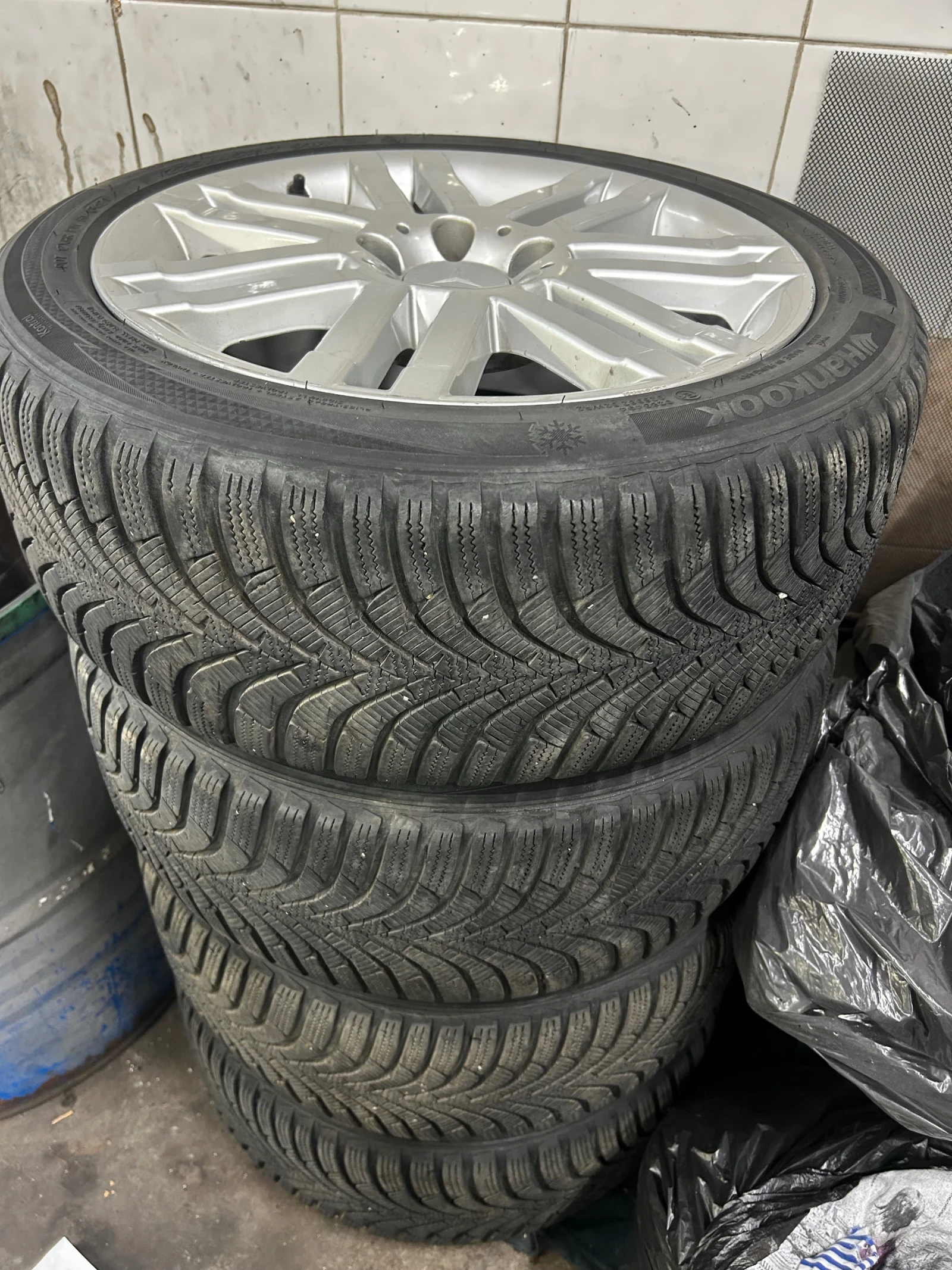 Mercedes-Benz C 300 4MATIC AMG Pack LPG  | Mobile.bg — изображение 13