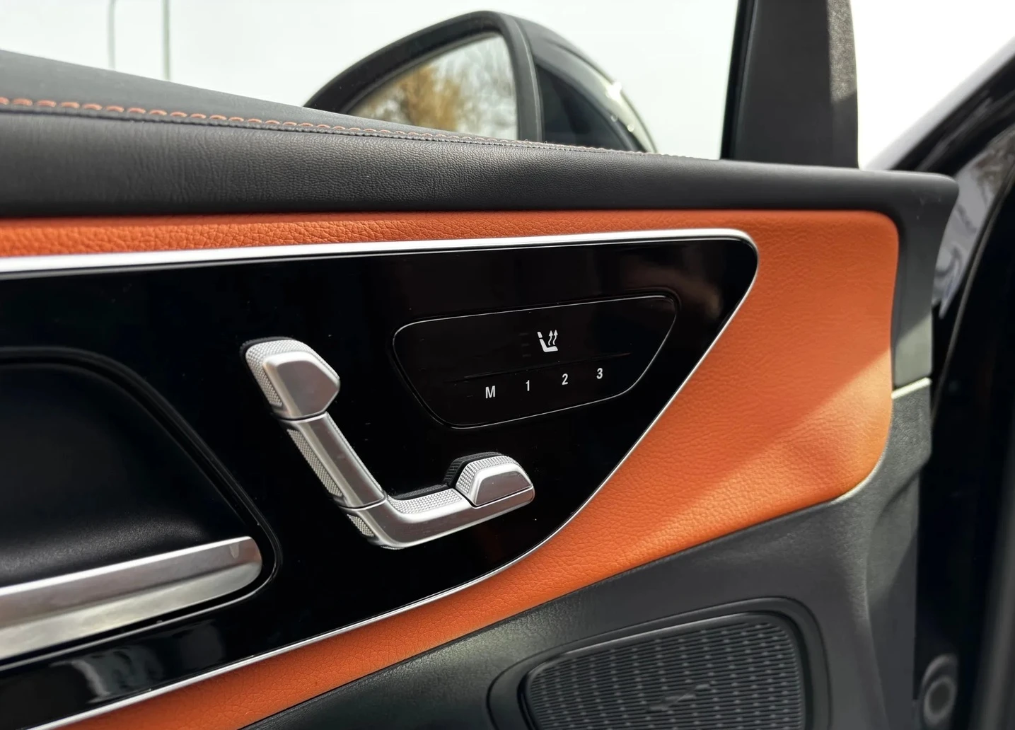 Mercedes-Benz GLC 200 4MATIC Off-Roader, снимка 7 - Автомобили и джипове - 53819817