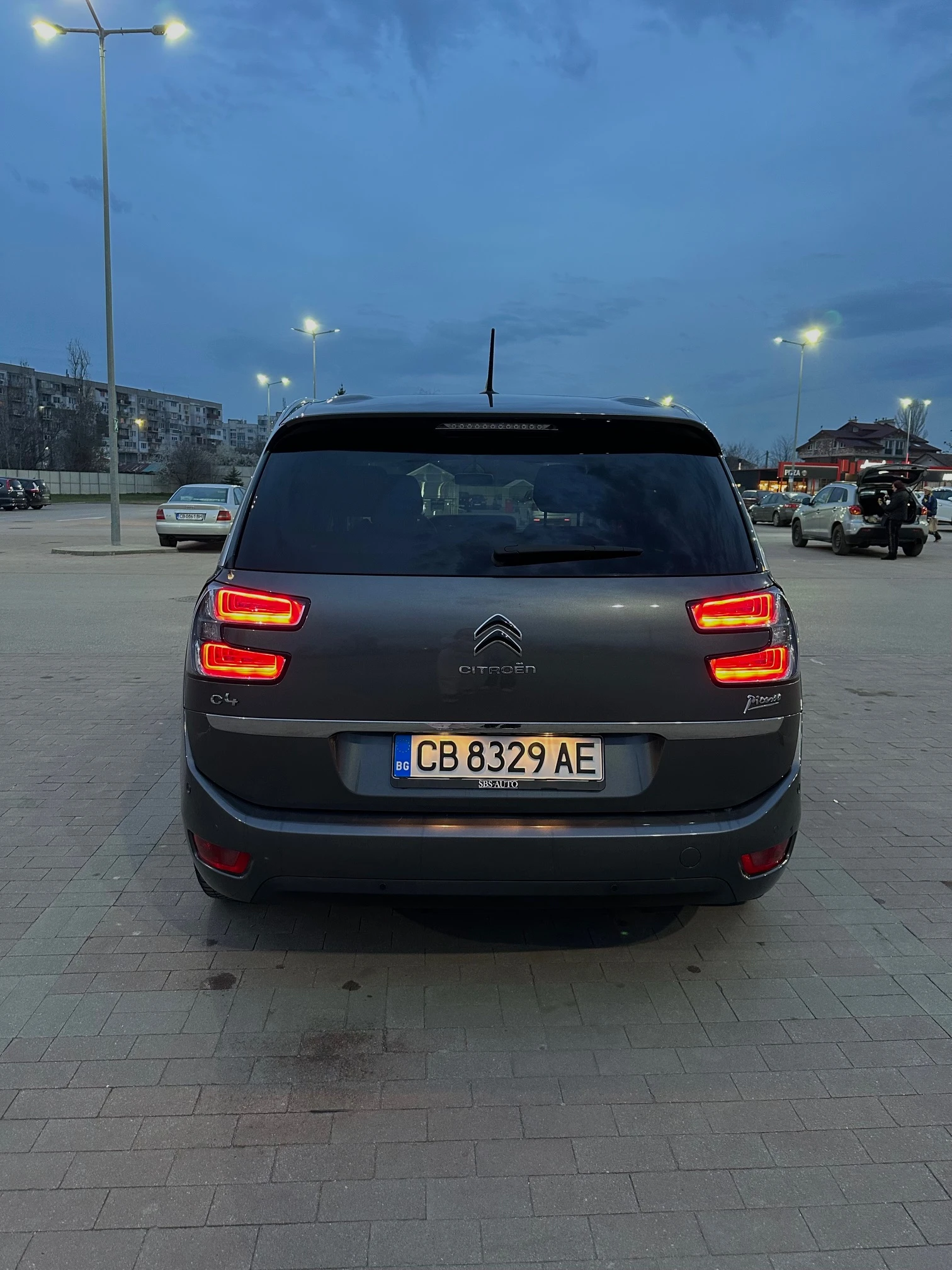 Citroen C4 Picasso Grand Picasso, снимка 5 - Автомобили и джипове - 53810643