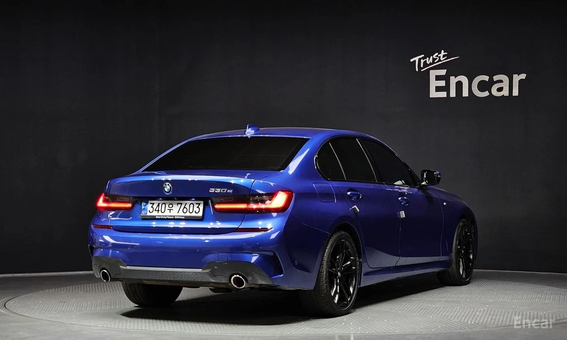 BMW 330 E* HYBRID* M* SPORT* HARMON* KARDON* КАМЕРА* , снимка 2 - Автомобили и джипове - 54149026