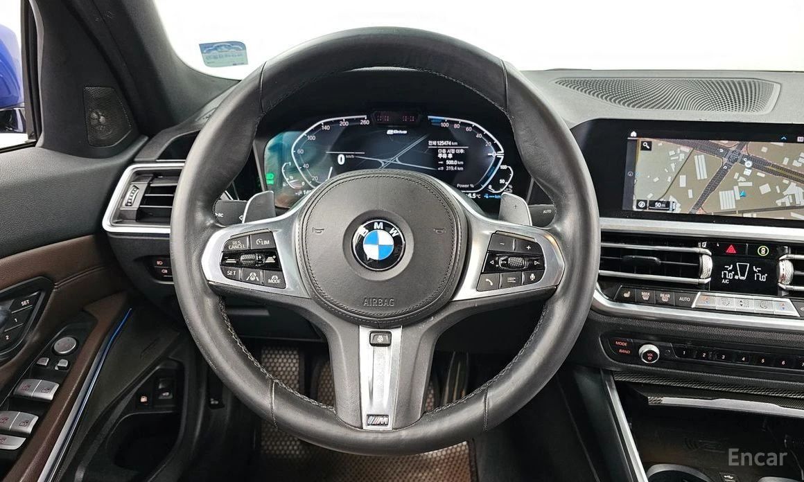 BMW 330 E* HYBRID* M* SPORT* HARMON* KARDON* КАМЕРА* , снимка 8 - Автомобили и джипове - 54149026
