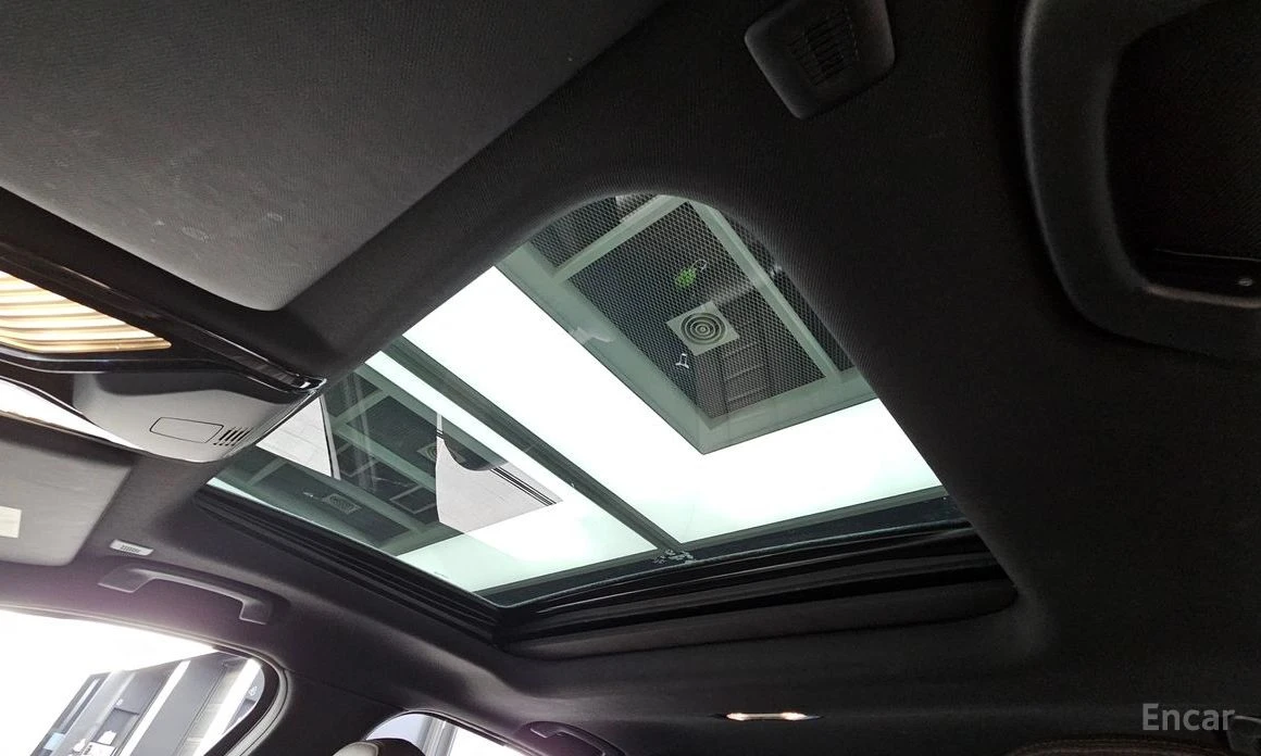 BMW 330 E* HYBRID* M* SPORT* HARMON* KARDON* КАМЕРА* , снимка 16 - Автомобили и джипове - 54149026