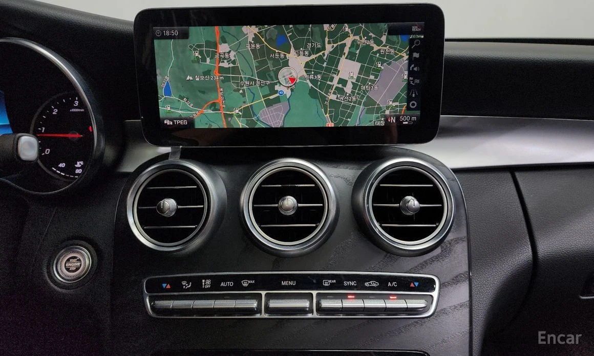 Mercedes-Benz C 220, снимка 12 - Автомобили и джипове - 54428455
