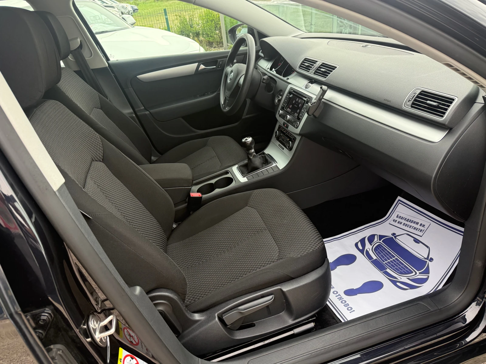 VW Passat 1.4TSi, 131x.km, снимка 9 - Автомобили и джипове - 54463090