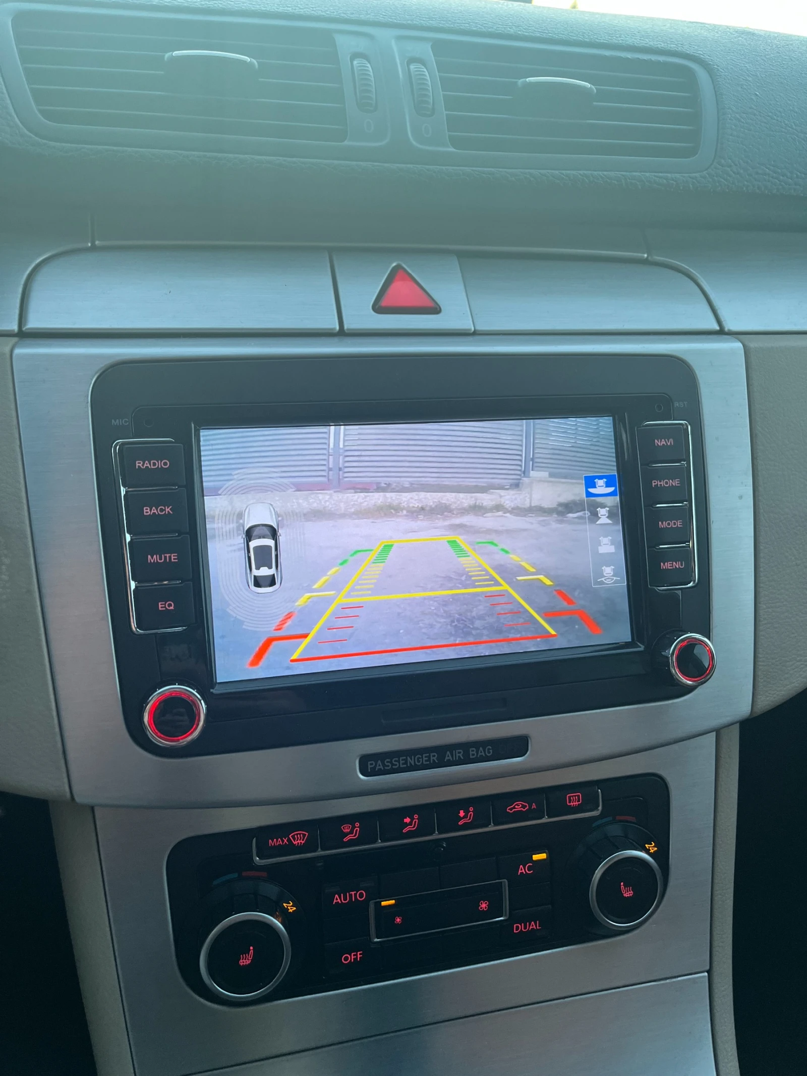 VW CC 2.0TDI, снимка 10 - Автомобили и джипове - 54714954