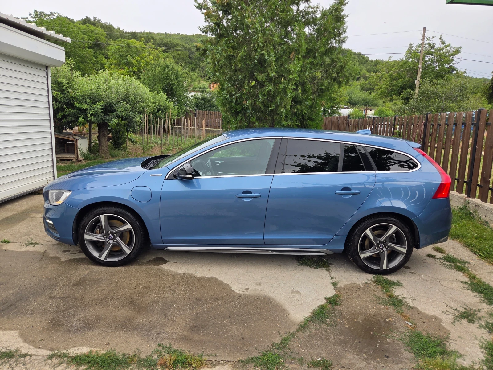Volvo V60 Plug-in Hybrid , снимка 14 - Автомобили и джипове - 54945076