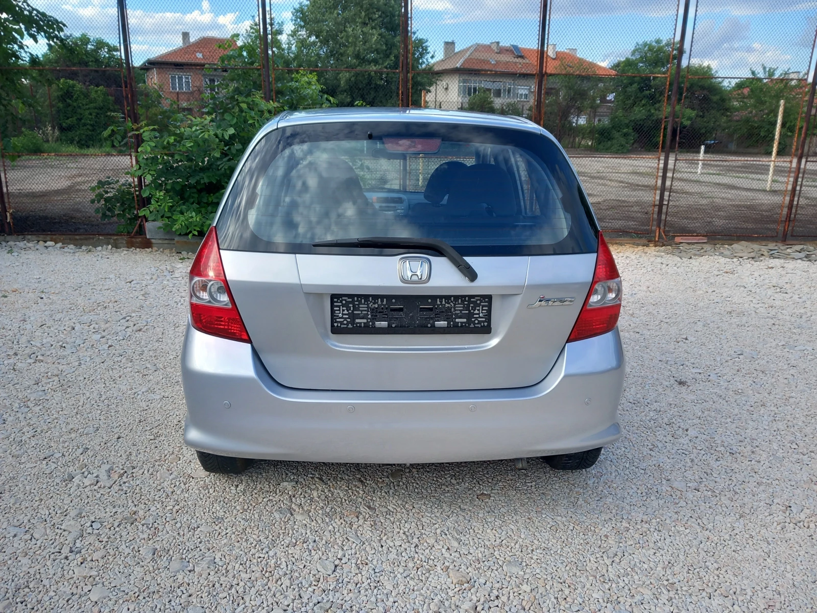 Honda Jazz 1.3i климатик , снимка 4 - Автомобили и джипове - 54962215