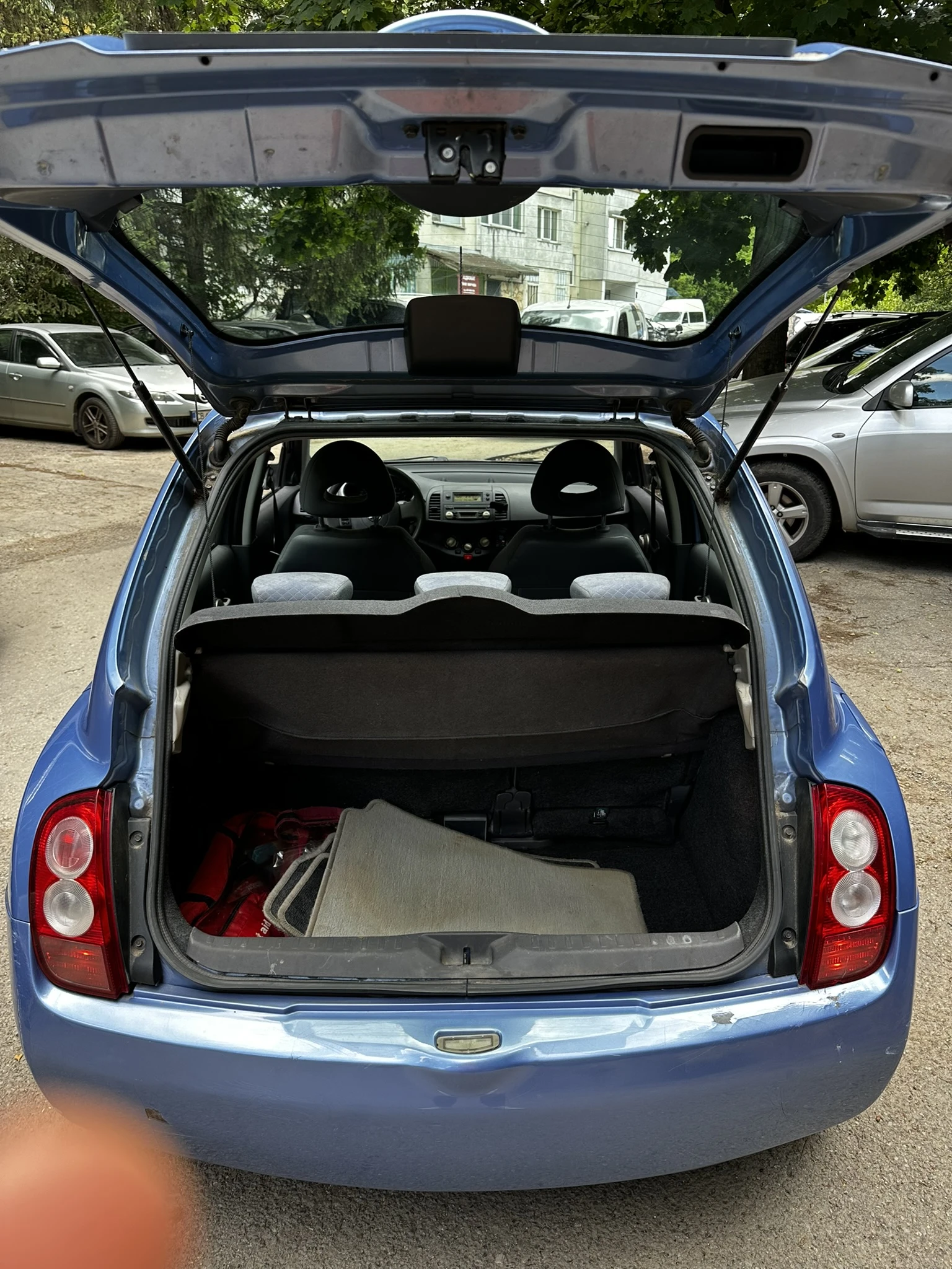 Nissan Micra 1.2i Климатик, снимка 7 - Автомобили и джипове - 54976158