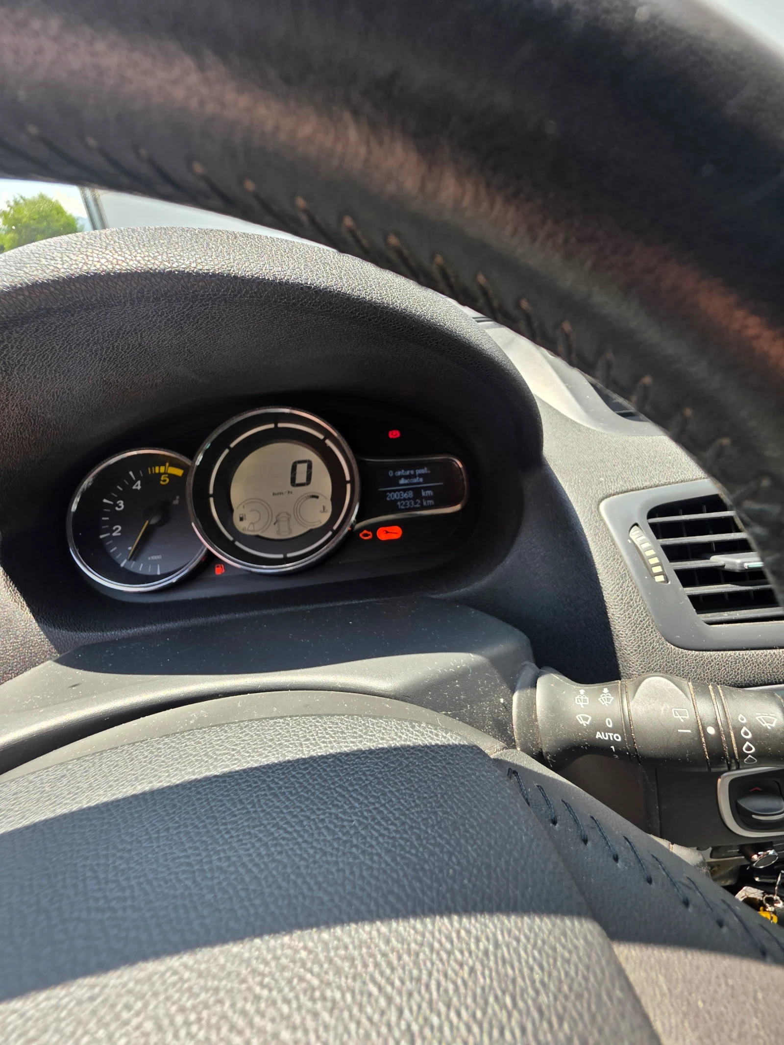 Renault Megane 1.5 dci  110кс Limitet, снимка 11 - Автомобили и джипове - 55151832