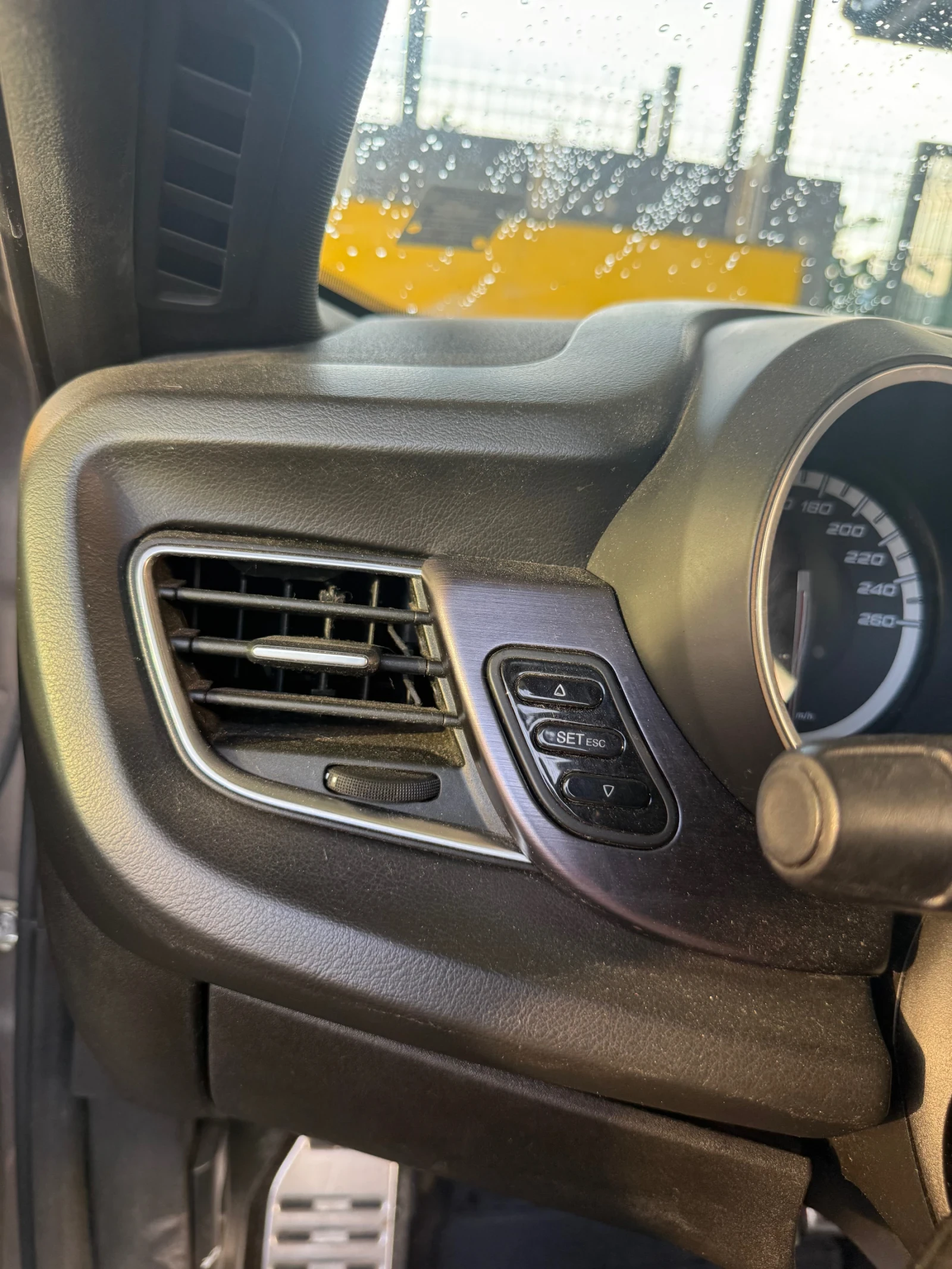 Alfa Romeo Giulietta, снимка 9 - Автомобили и джипове - 55178904