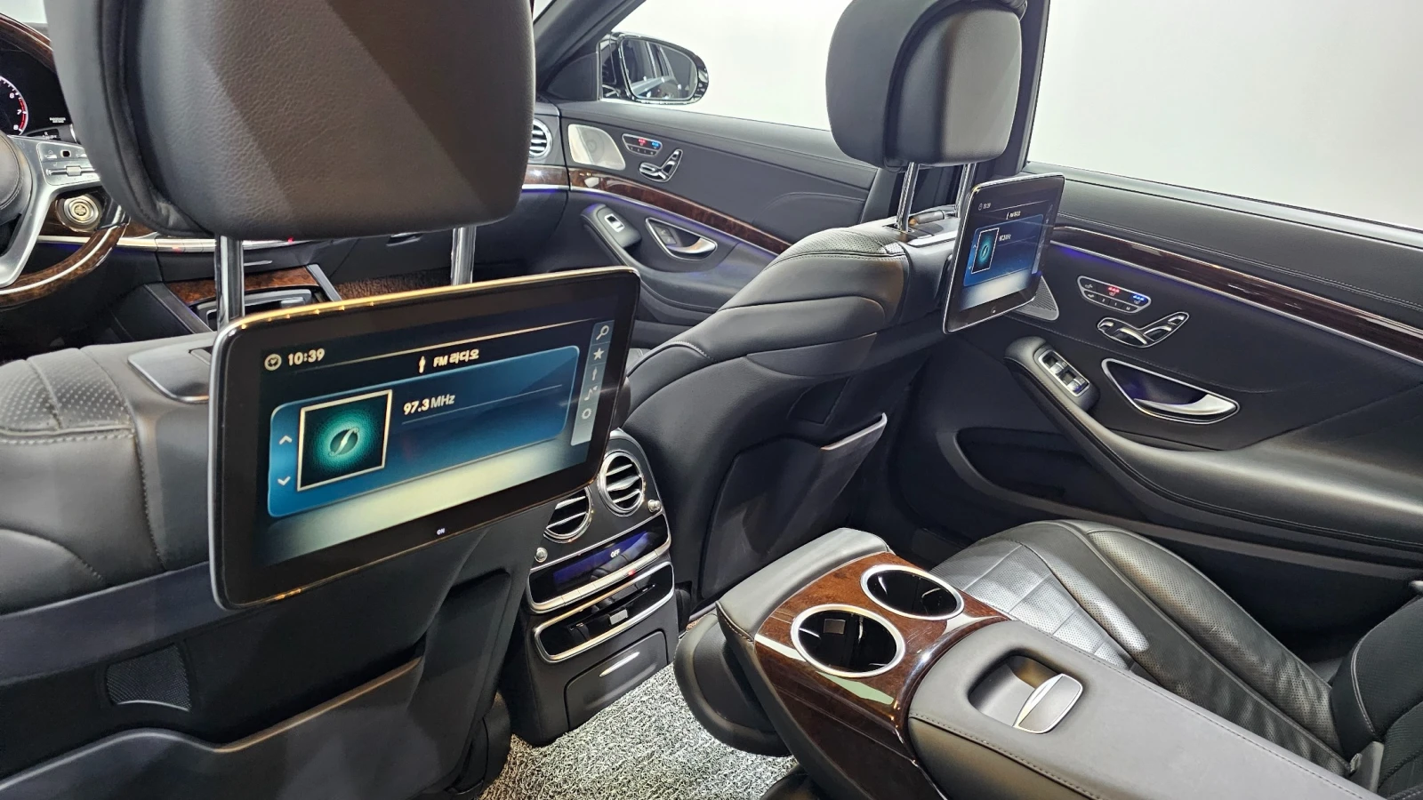 Mercedes-Benz S 560 LONG| АВТОФИНАНСИРАНЕ | ФИКСИРАНА ЦЕНА ДО БЪЛГАРИЯ, снимка 10 - Автомобили и джипове - 55287669