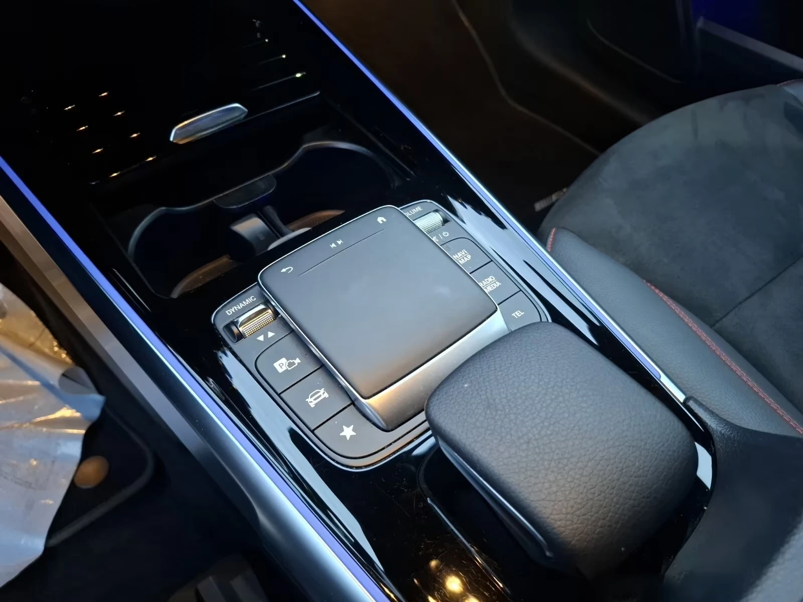Mercedes-Benz EQB 250/AMG/190HP/FWD/CAM/314h, снимка 14 - Автомобили и джипове - 55485921
