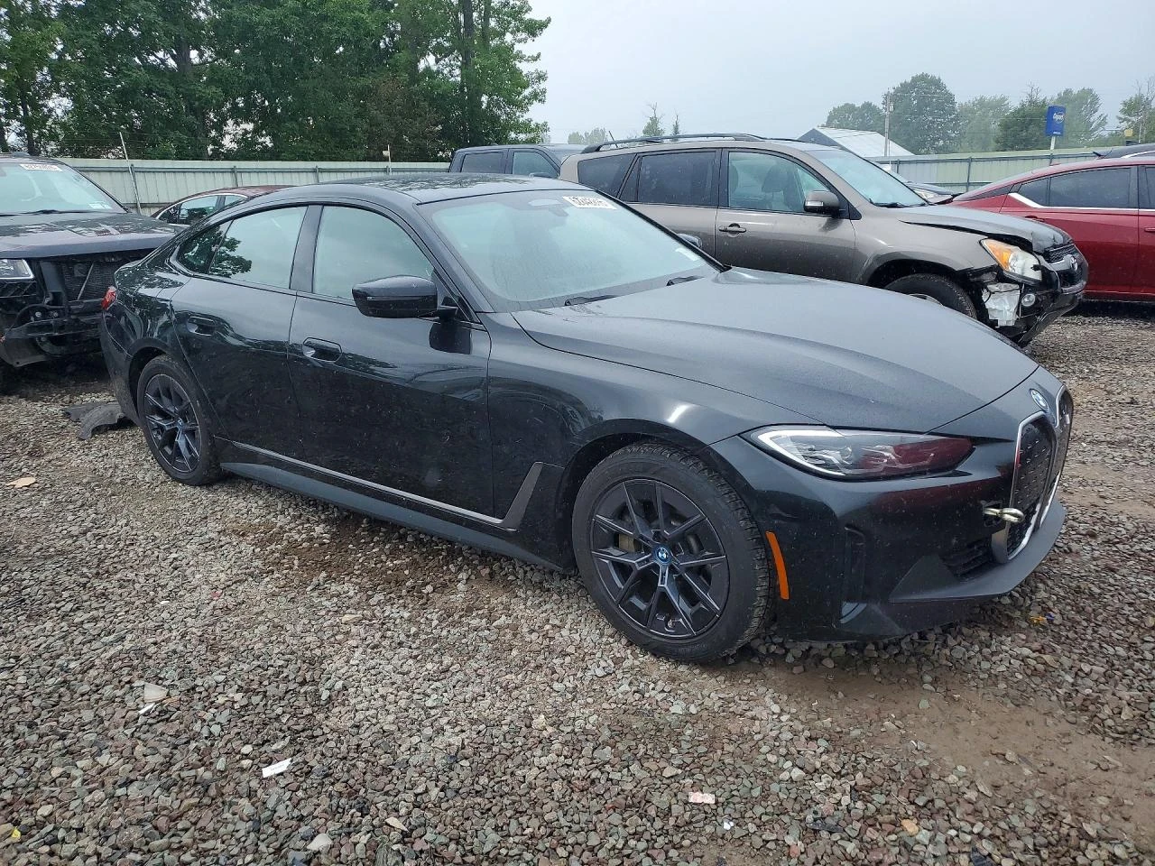BMW i4 EDRIVE35 | RWD , снимка 4 - Автомобили и джипове - 55715279