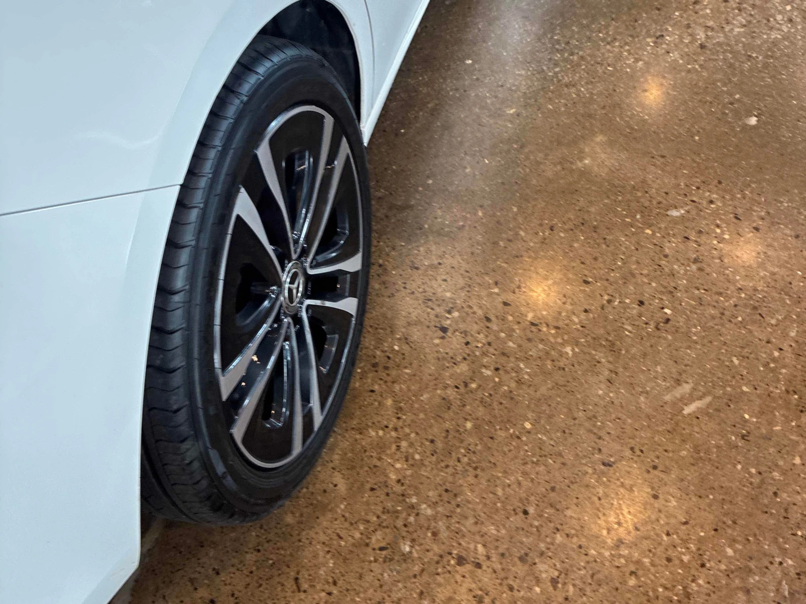 Mercedes-Benz CLA 250 4MATIC | CARFAX | БЕЗ ИНЦИДЕНТИ, снимка 14 - Автомобили и джипове - 56124981